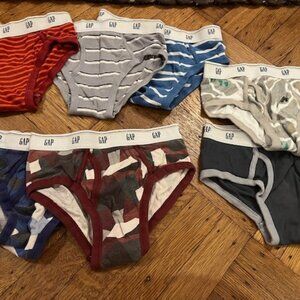Boys undies sizes 4-6